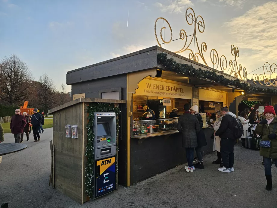 Piacok az Oberes Belvedere előtt