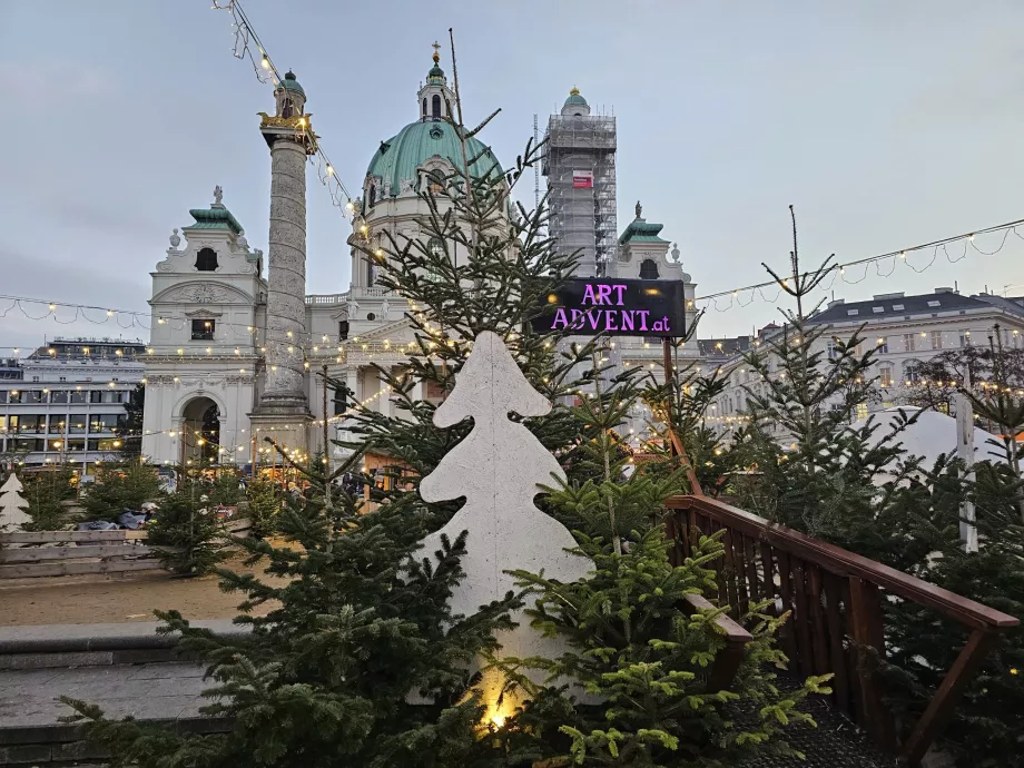 Piacok a Karlskirche előtt