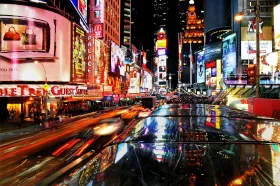 Fények ezrei a Times Square-en