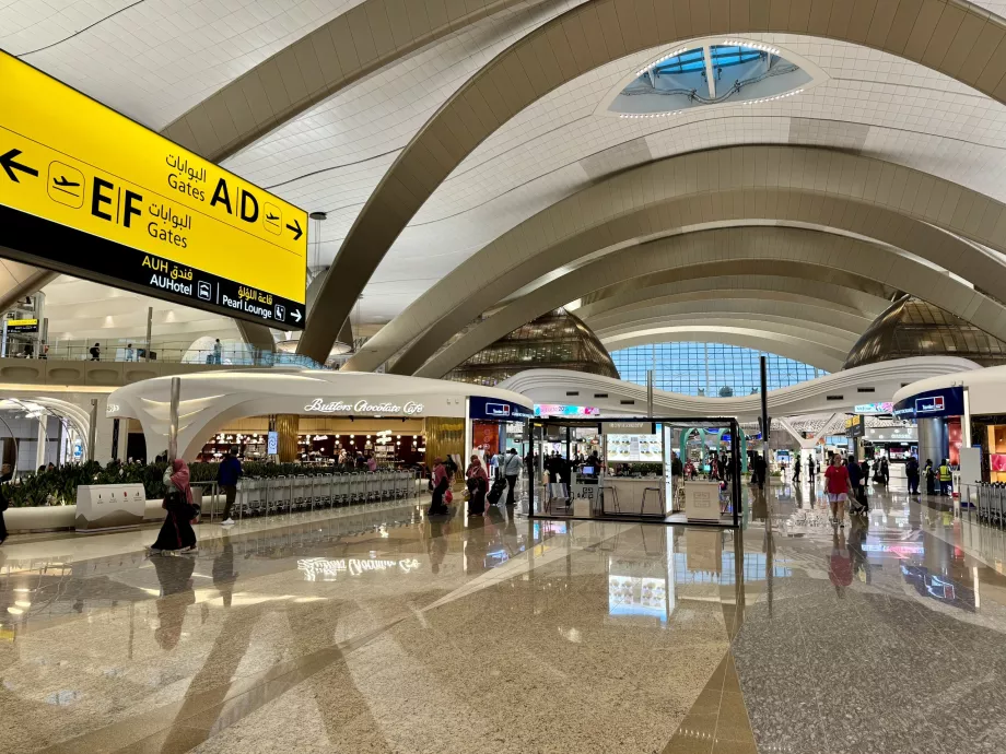 Abu Dhabi repülőtér terminálja