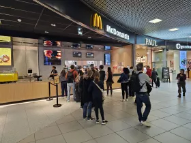 McDonald's, tranzitzóna