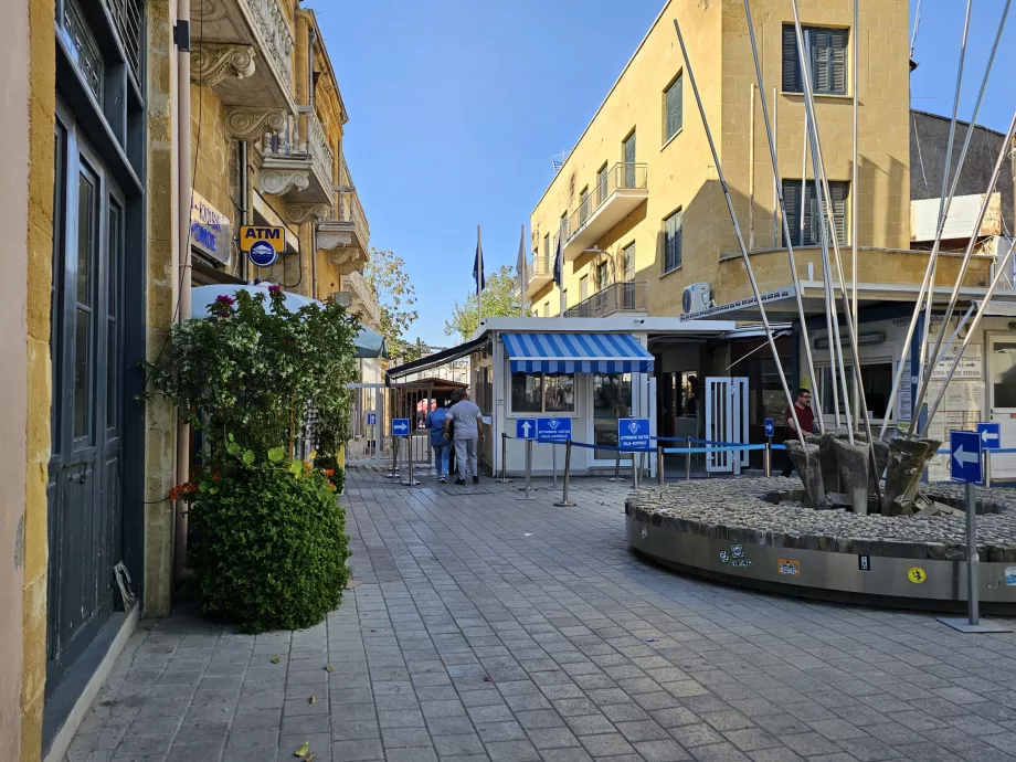 Ledra - border crossing