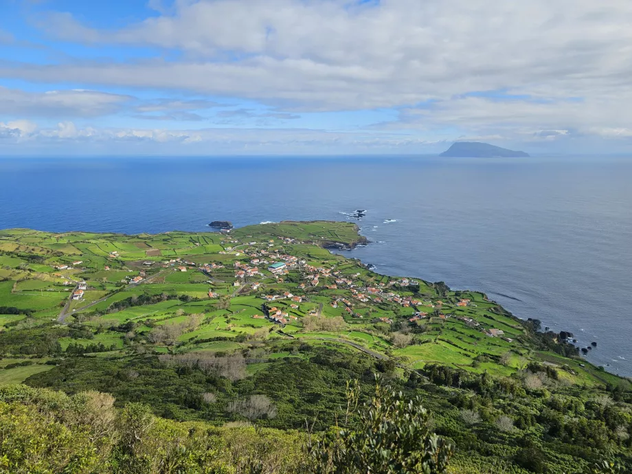 Ponta Delgada falu látképe