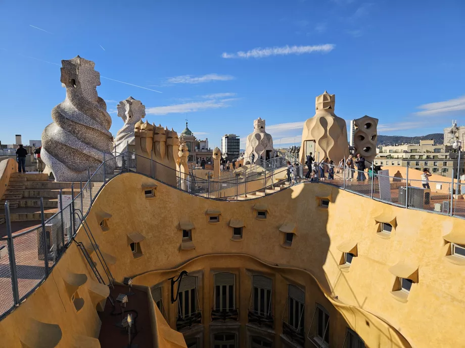 Terasz Casa Milá