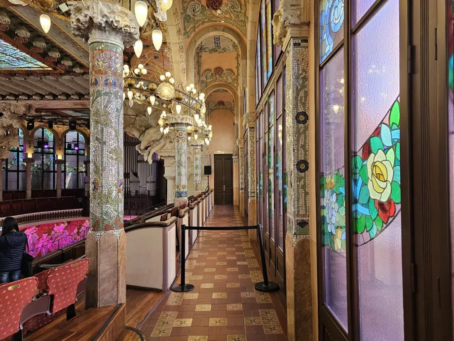 Palau de la Música Catalana, belső tér