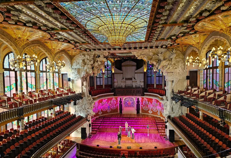 Palau de la Música Catalana, belső tér