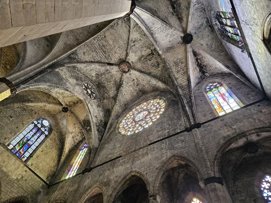 Santa Maria del Mar, belső tér