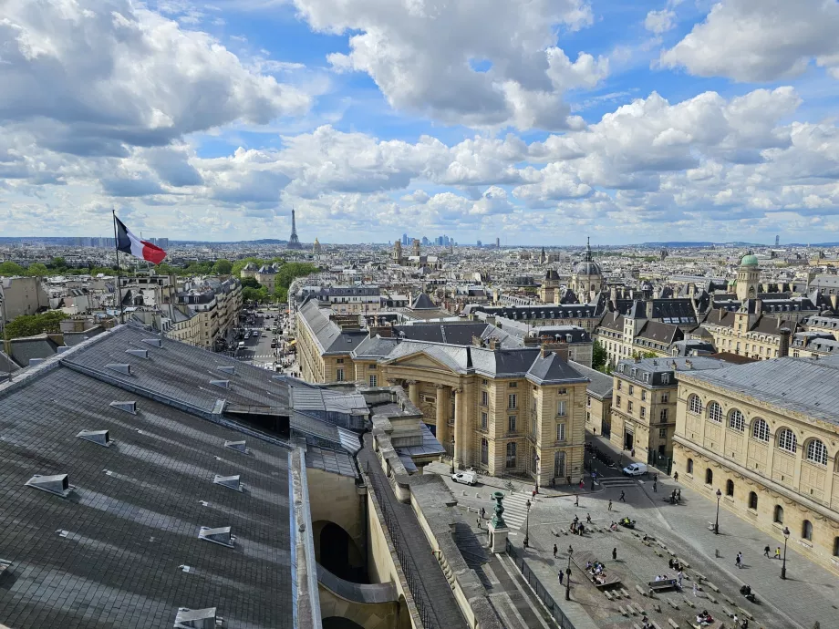 Kilátás a Pantheon galériájáról