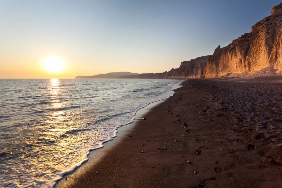 Vlychada strand