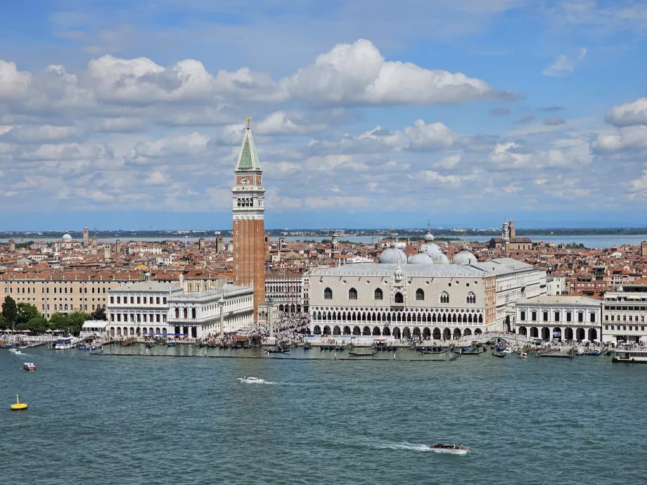 Kilátás San Giorgio Maggiore-ból