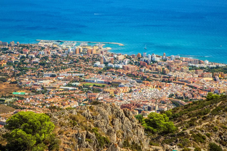 Benalmadena kilátása a Calmaorroból