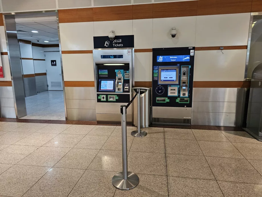 NOL Card automaták a metróban