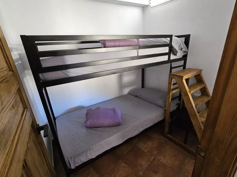 Következő hálószoba a La Era apartmanban