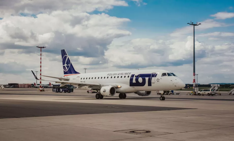 LOT Polish Airlines