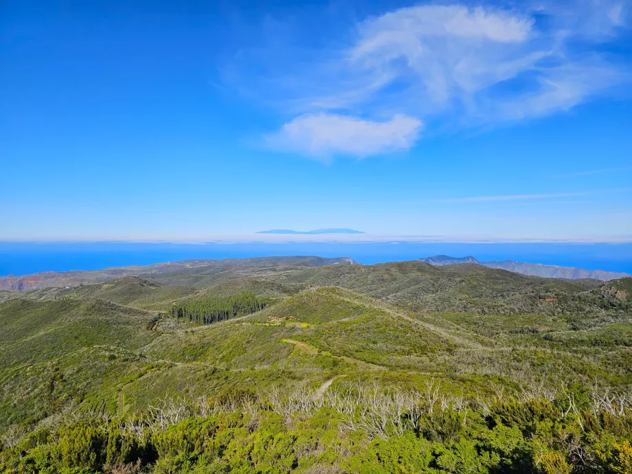 La Palma szigetének kilátása az Alto de Garajonay-ról