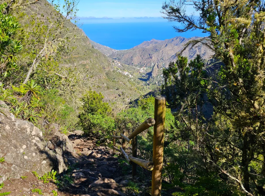 Kilátás az El Cedro-Hermigua ösvényről