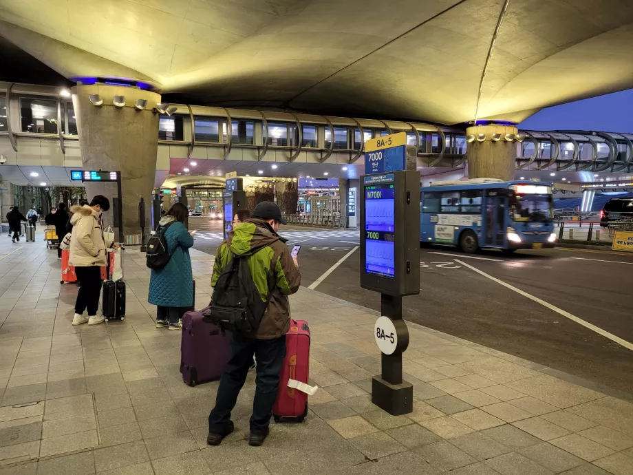 Incheon, bus stops