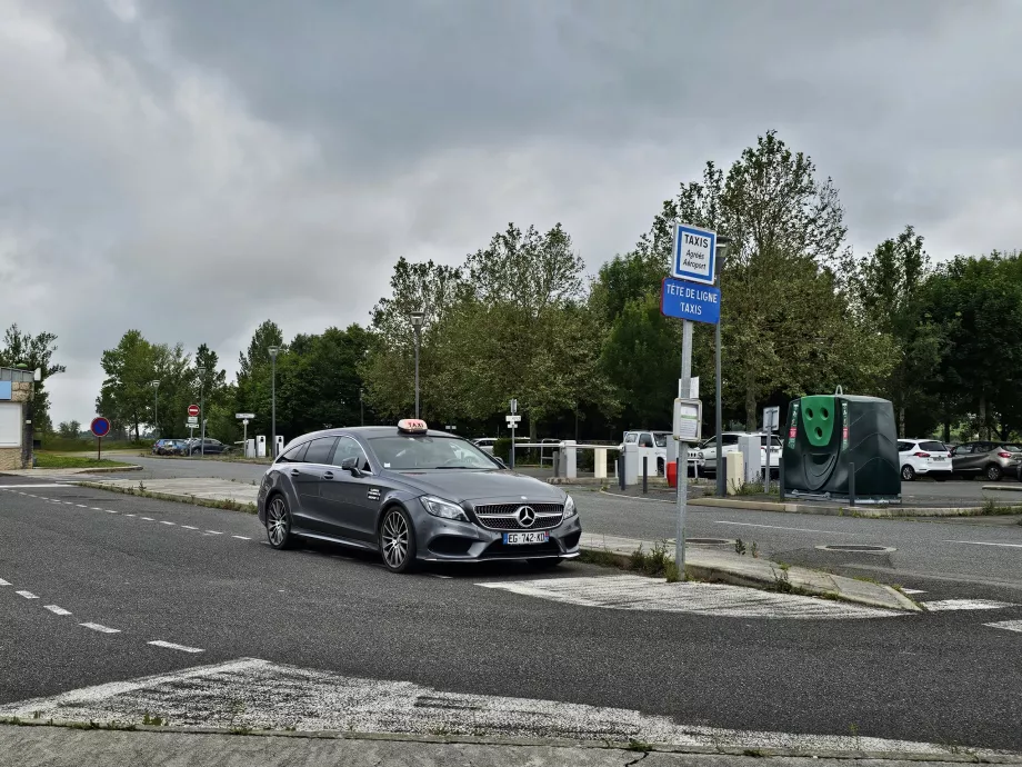 Taxi Rodez repülőtérre