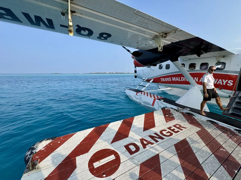 Trans Maldivian Airways