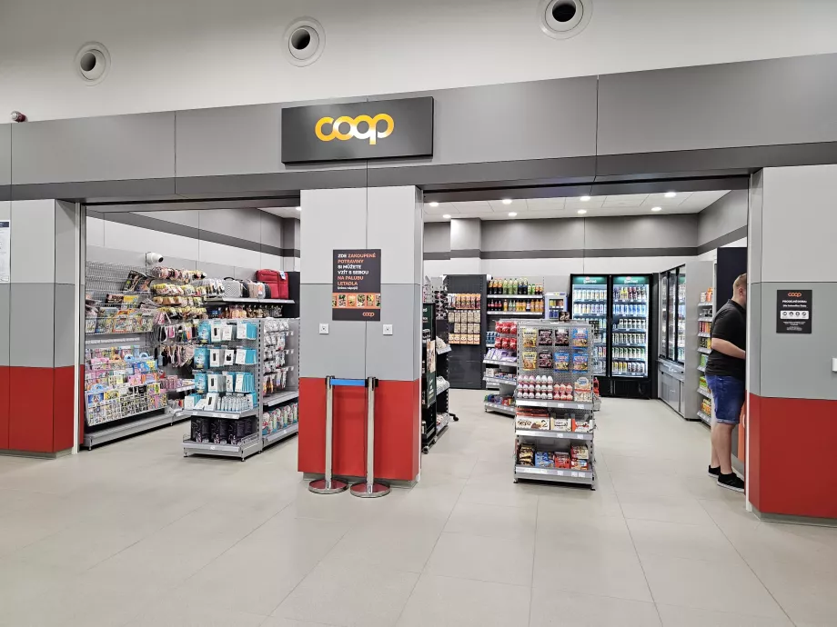 Coop a České Budějovice-i repülőtéren