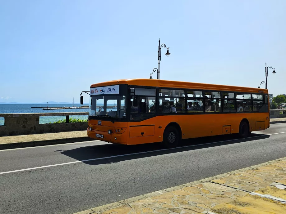 Busz a régi Nessebarba