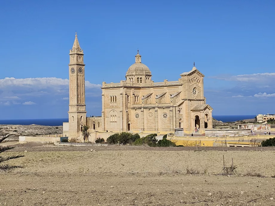 Ta'Pinu bazilika