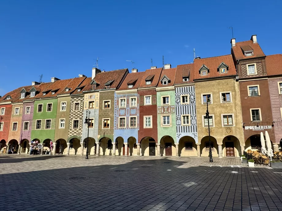 Színes házak a poznani Stary Rynek-en