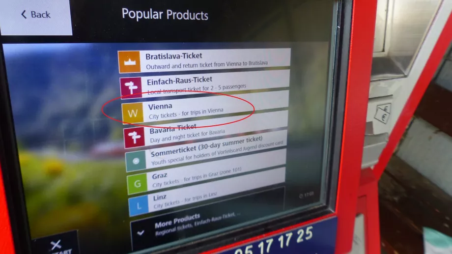 Bécsi jegyek kiválasztása az ÖBB/VOR jegykiadó automatánál