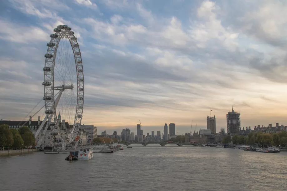 Kilátás a London Eye-ra